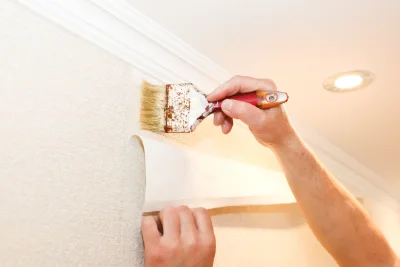 Pose de papier peint à Cheny — revêtements muraux et toiles de verre